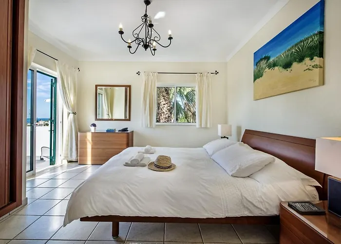 Julieta By Algarve Holidays Villa