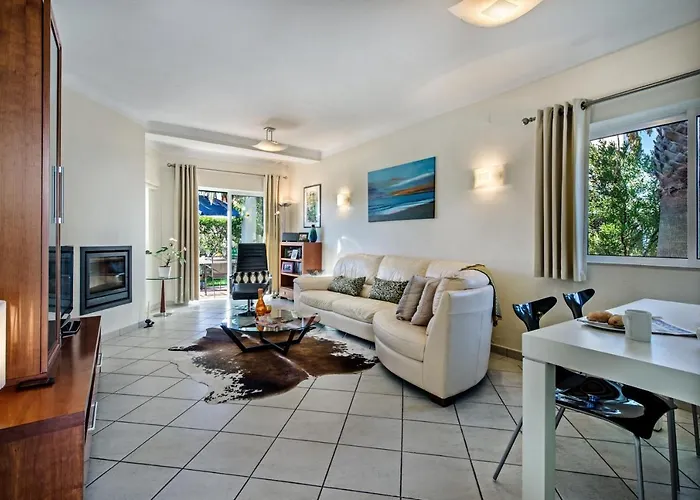 Villa Julieta By Algarve Holidays Gale (Albufeira)